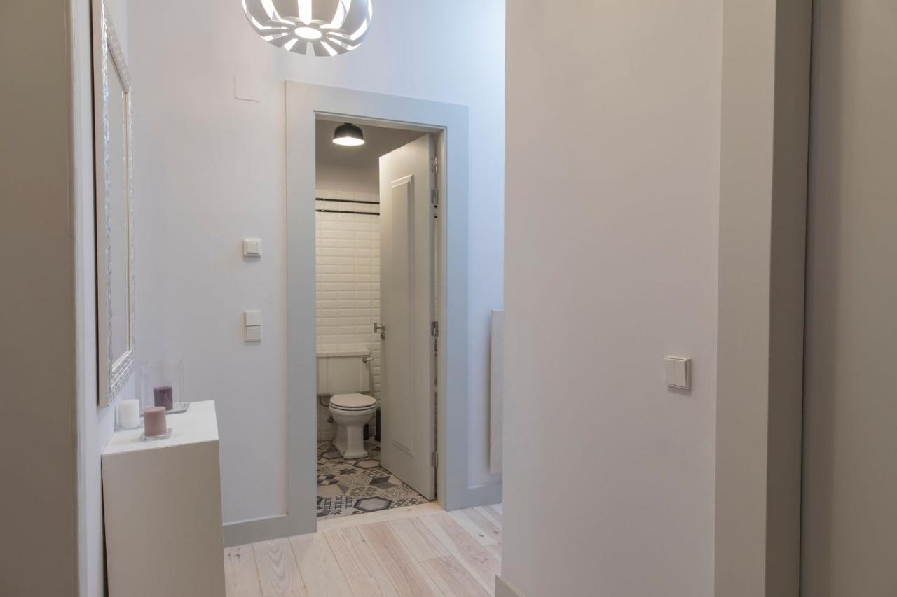 Lovelystay - 3 Bedroom Downtown Wonderwall Lisboa Exterior foto